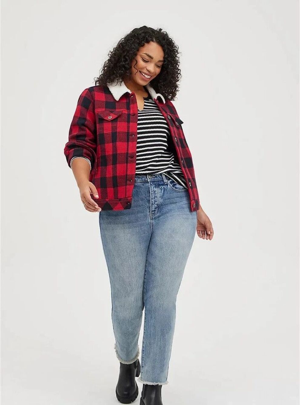 TORRID Buffalo Plaid Moto/Trucker Jacket Womens 2XL Red Cropped Coat 100% Cotton - Picture 3 of 9